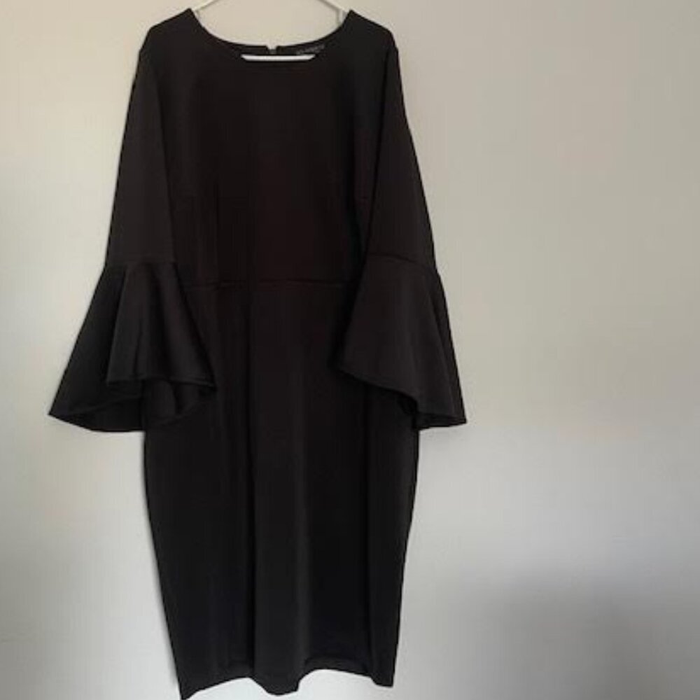 ELOQUII Women's Plus Size Flare Sleeve Scuba Dress – Size 24 Black